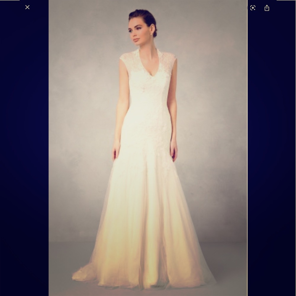 MELISSA SWEET  Capped Sleeve Trumpet Dress